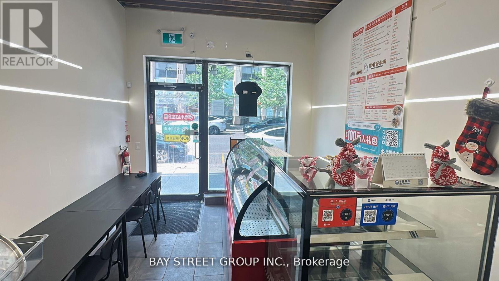 23 - 15 Northtown Way, Toronto, Ontario M2N 7A2 - Photo 3 - C13108802