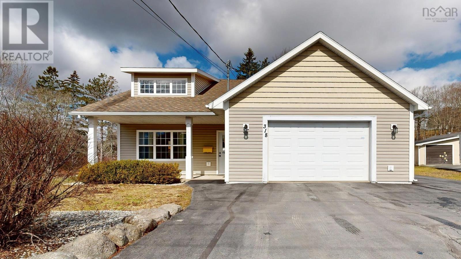 318 Victoria Road, Bridgewater, Nova Scotia  B4V 2P1 - Photo 46 - 202607068
