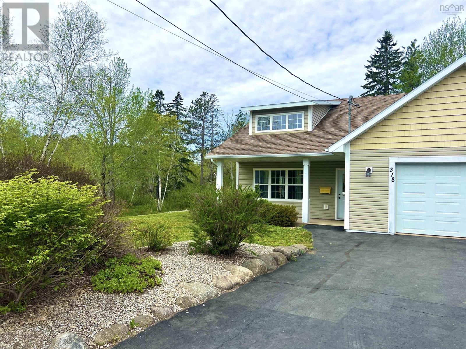318 Victoria Road, Bridgewater, Nova Scotia  B4V 2P1 - Photo 45 - 202607068
