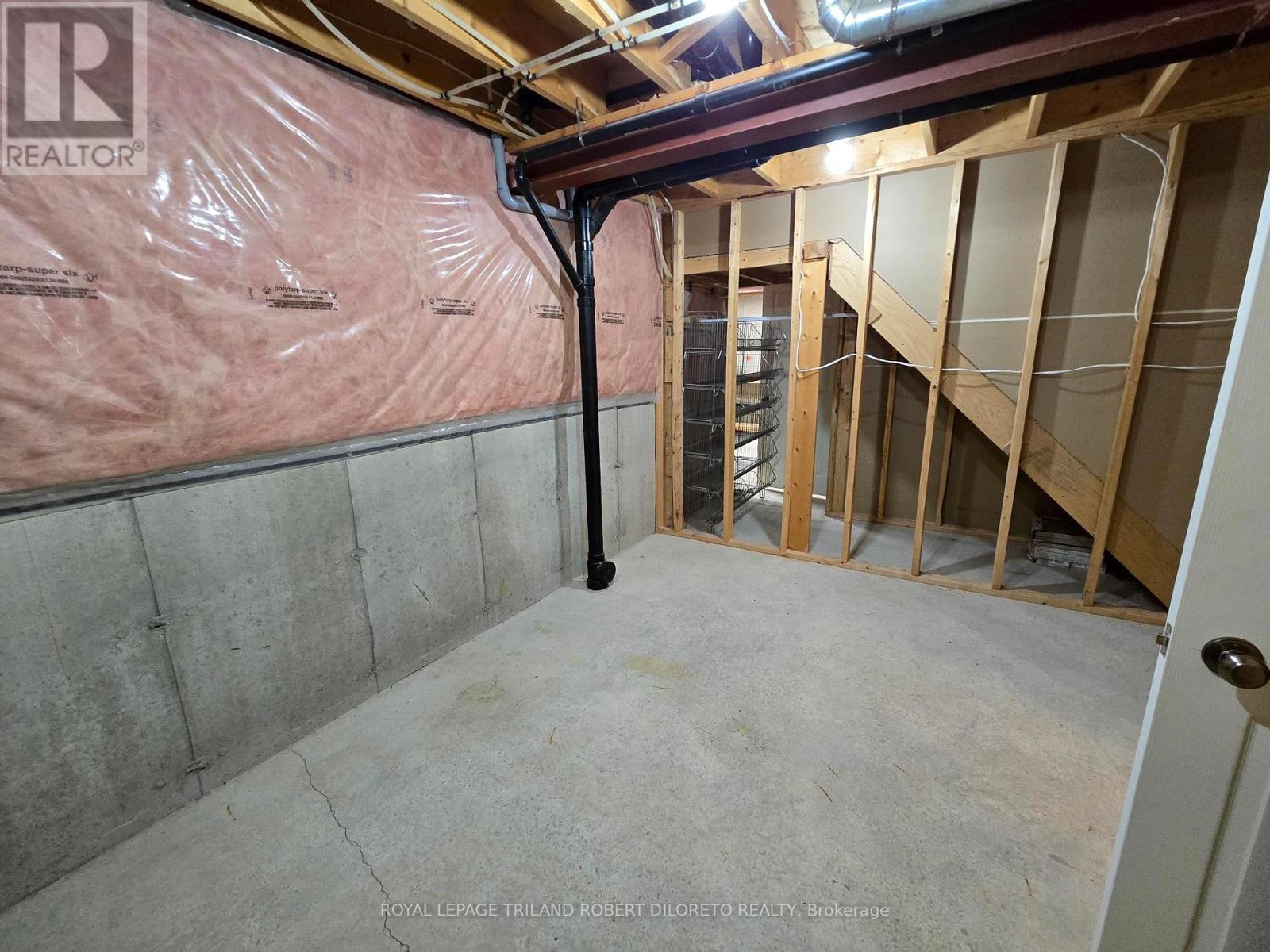 5 - 5 Foxhollow Drive, Thames Centre, Ontario  N0L 1G3 - Photo 28 - X12986638