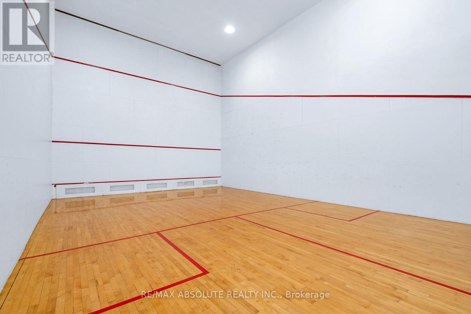 806 - 545 St Laurent Boulevard, Ottawa, Ontario  K1K 4H9 - Photo 33 - X12915400