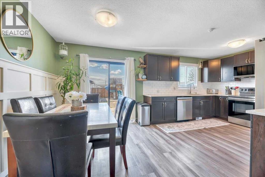 334 Lausen Place, Carseland, Alberta  T0J 0M0 - Photo 10 - A2309862