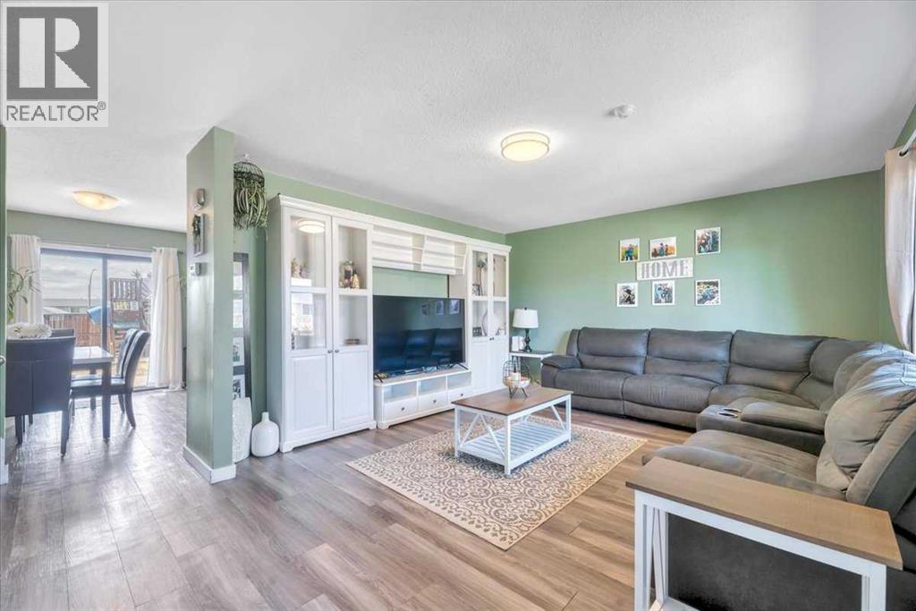 334 Lausen Place, Carseland, Alberta  T0J 0M0 - Photo 7 - A2309862
