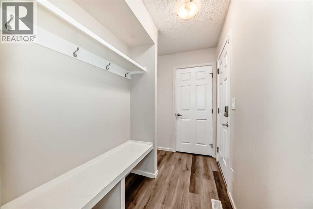 1337 140 Avenue NW, Calgary, Alberta  T2K 0E3 - Photo 15 - A2275880