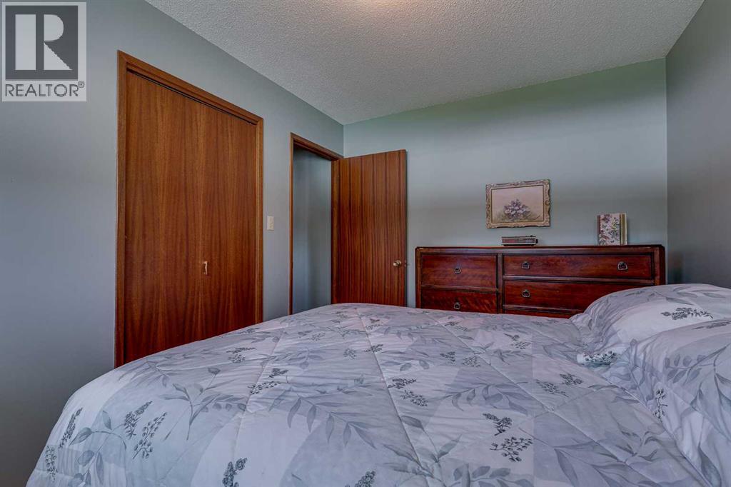 2 Otterbury Avenue, Red Deer, Alberta  T4N 4Z9 - Photo 21 - A2309520
