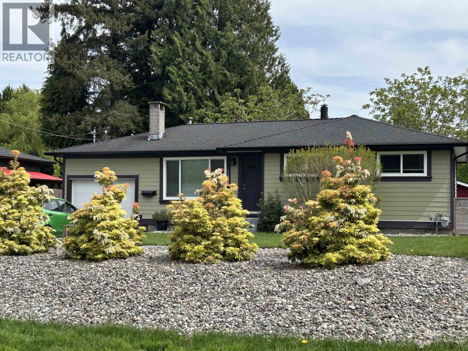 11620 210th Street, Maple Ridge, British Columbia  V2X 4Y1 - Photo 2 - R3121733