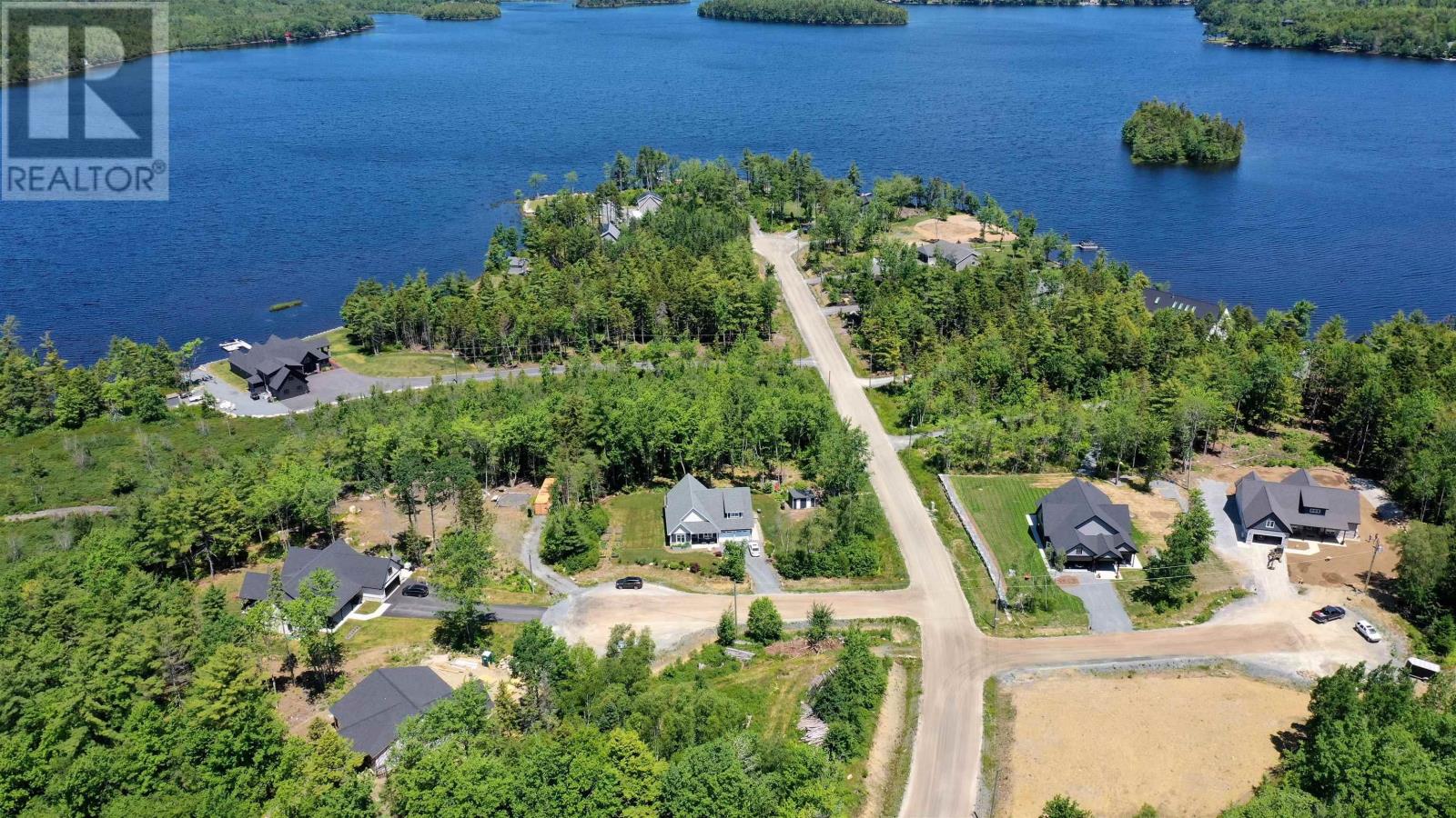 17 Soleil Crescent, Conquerall Mills, Nova Scotia  B4V 9H3 - Photo 31 - 202601261