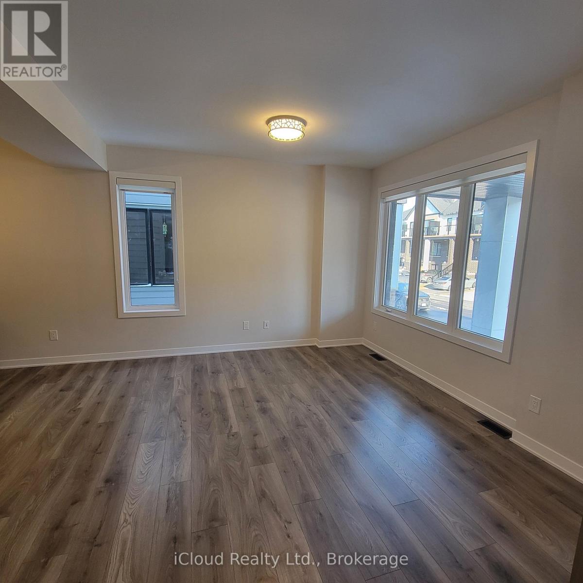 318 Catsfoot Walk, Ottawa, Ontario  K2J 7G9 - Photo 7 - X13108698