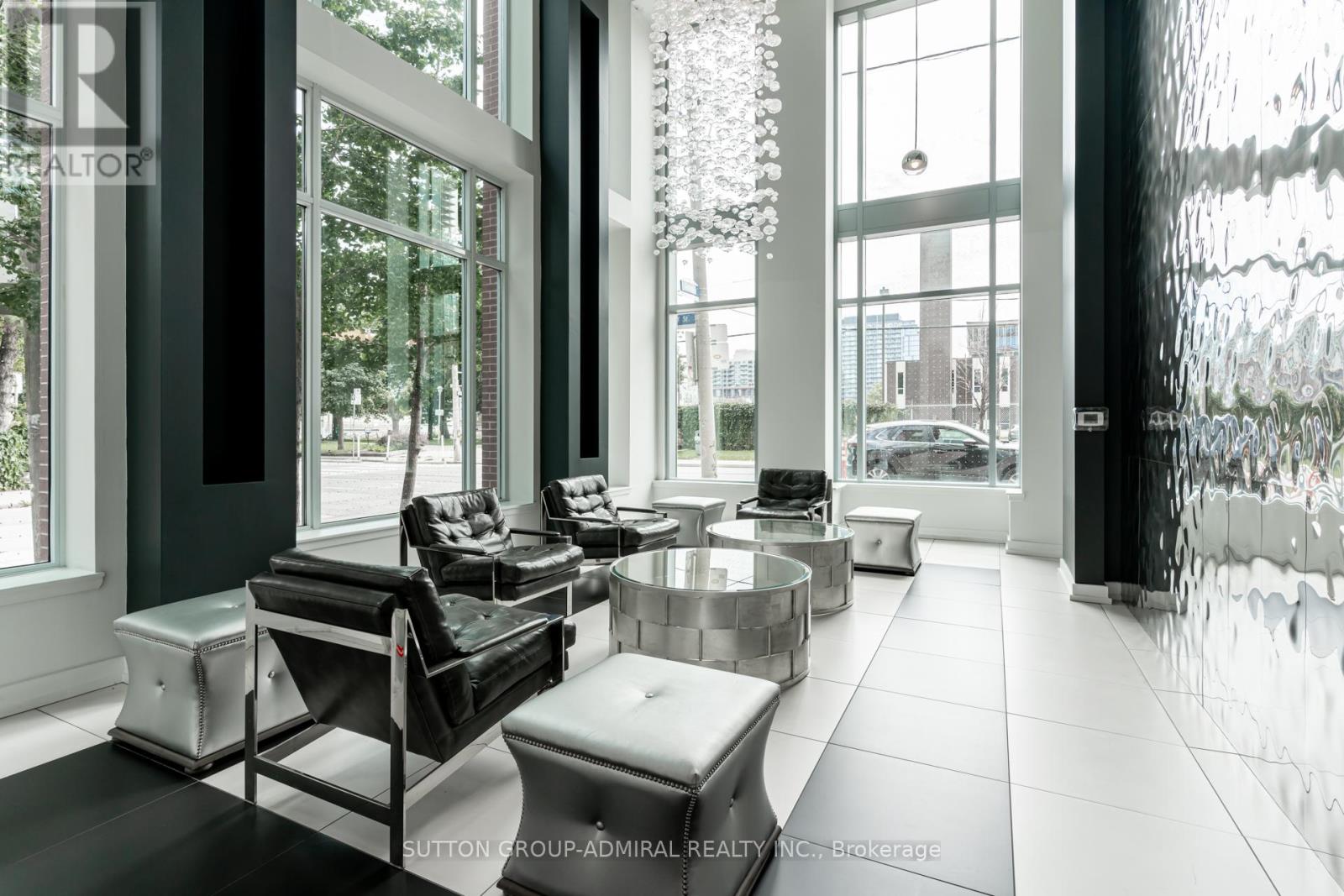 Th2 - 220 George Street, Toronto, Ontario  M5A 2N1 - Photo 3 - C13108828