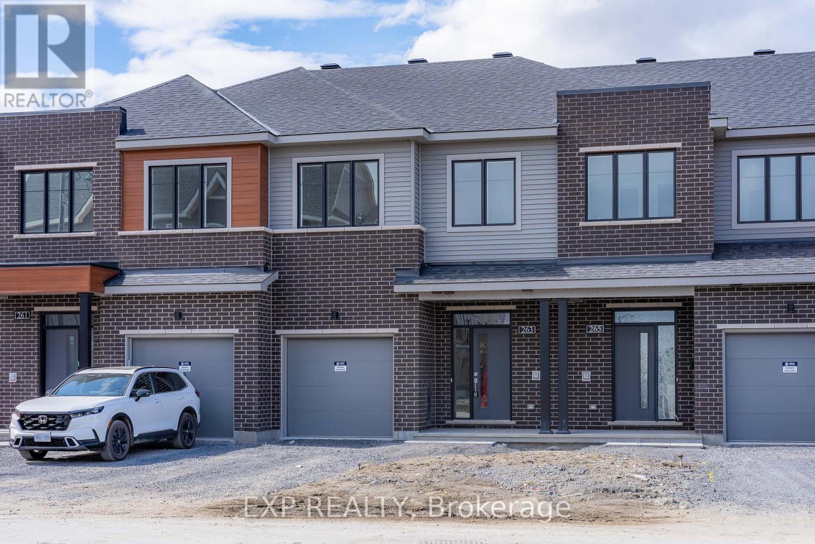 263 BANKSIDE WAY, Ottawa, Ontario