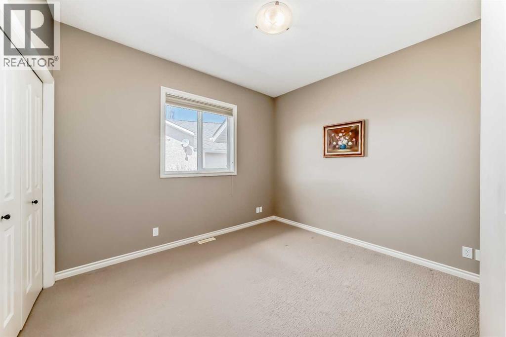 8 Filbert Close, Sylvan Lake, Alberta  T4S 2L2 - Photo 19 - A2288497