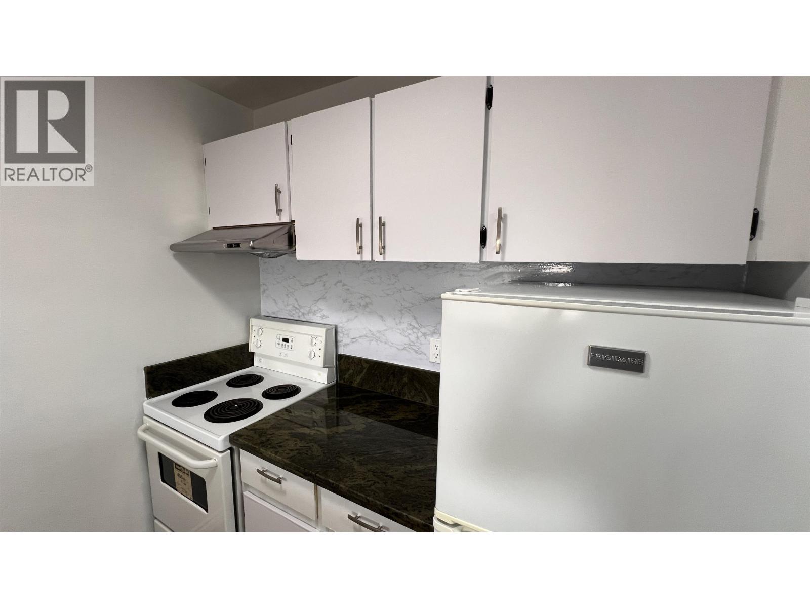 413 8120 Colonial Drive, Richmond, British Columbia  V7C 4V2 - Photo 2 - R3121549