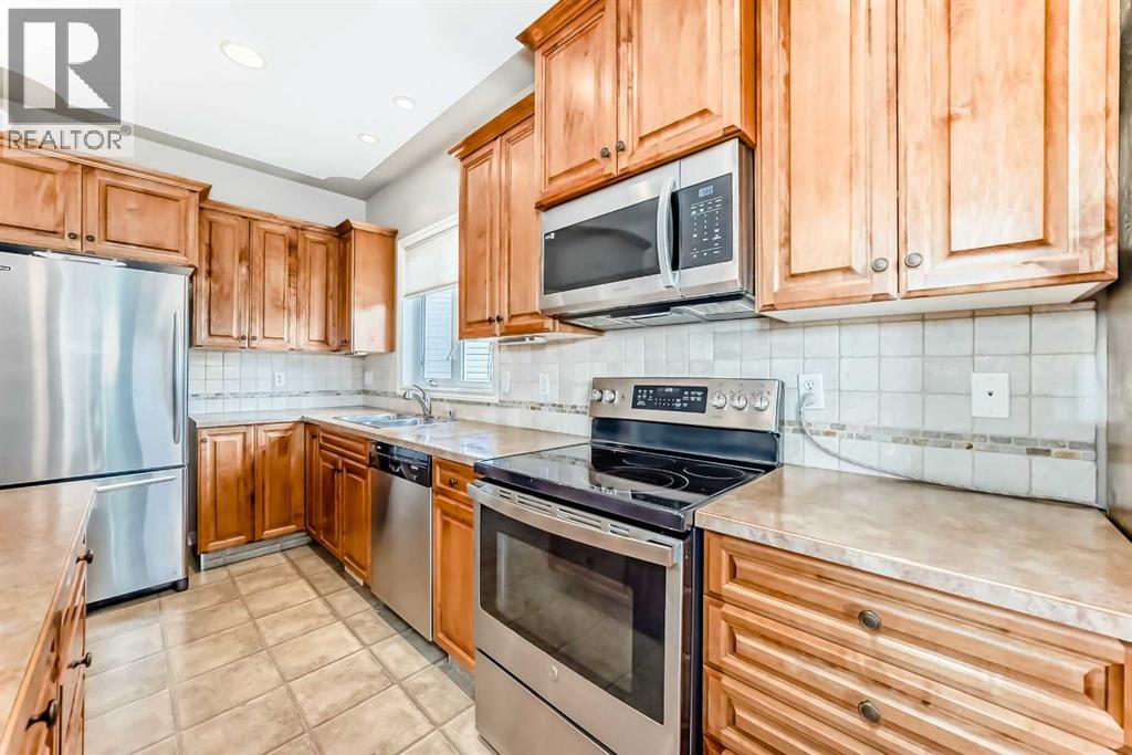 8 Filbert Close, Sylvan Lake, Alberta  T4S 2L2 - Photo 9 - A2288497