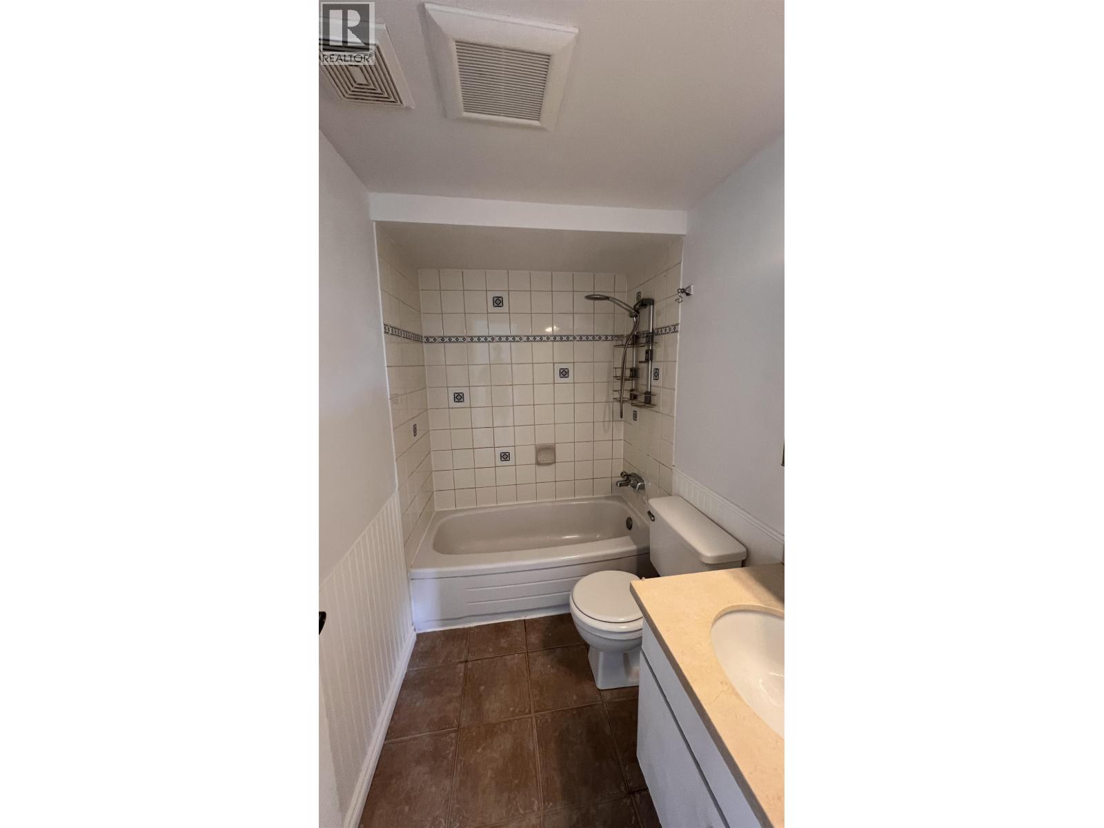 413 8120 Colonial Drive, Richmond, British Columbia  V7C 4V2 - Photo 8 - R3121549