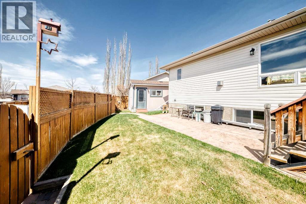 8 Filbert Close, Sylvan Lake, Alberta  T4S 2L2 - Photo 38 - A2288497