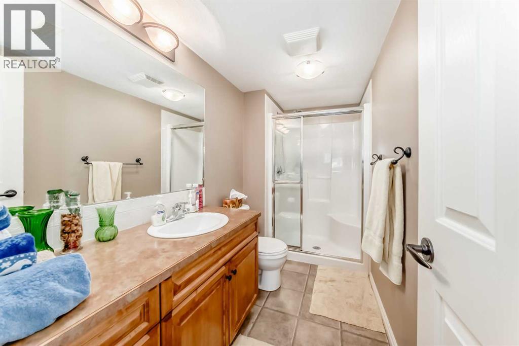 8 Filbert Close, Sylvan Lake, Alberta  T4S 2L2 - Photo 33 - A2288497