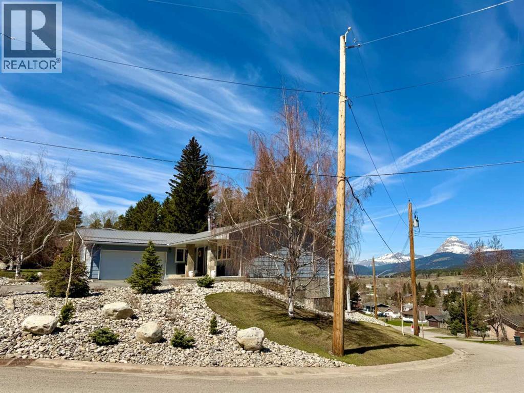 13521 15 Avenue, Blairmore, Alberta  T0K 0E0 - Photo 46 - A2289484