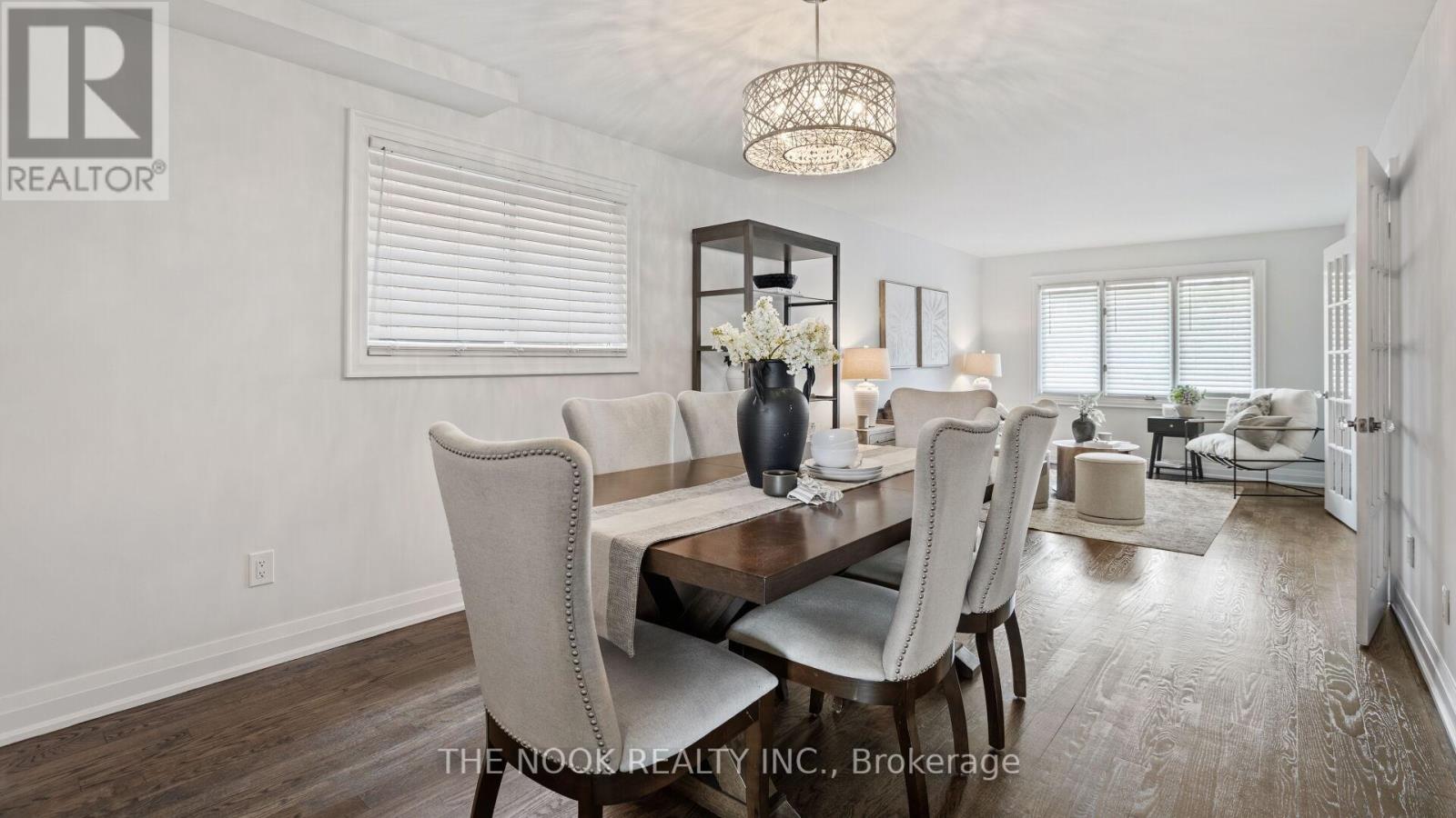 938 Wetherby Lane, Mississauga, Ontario  L4W 4S7 - Photo 8 - W13106076