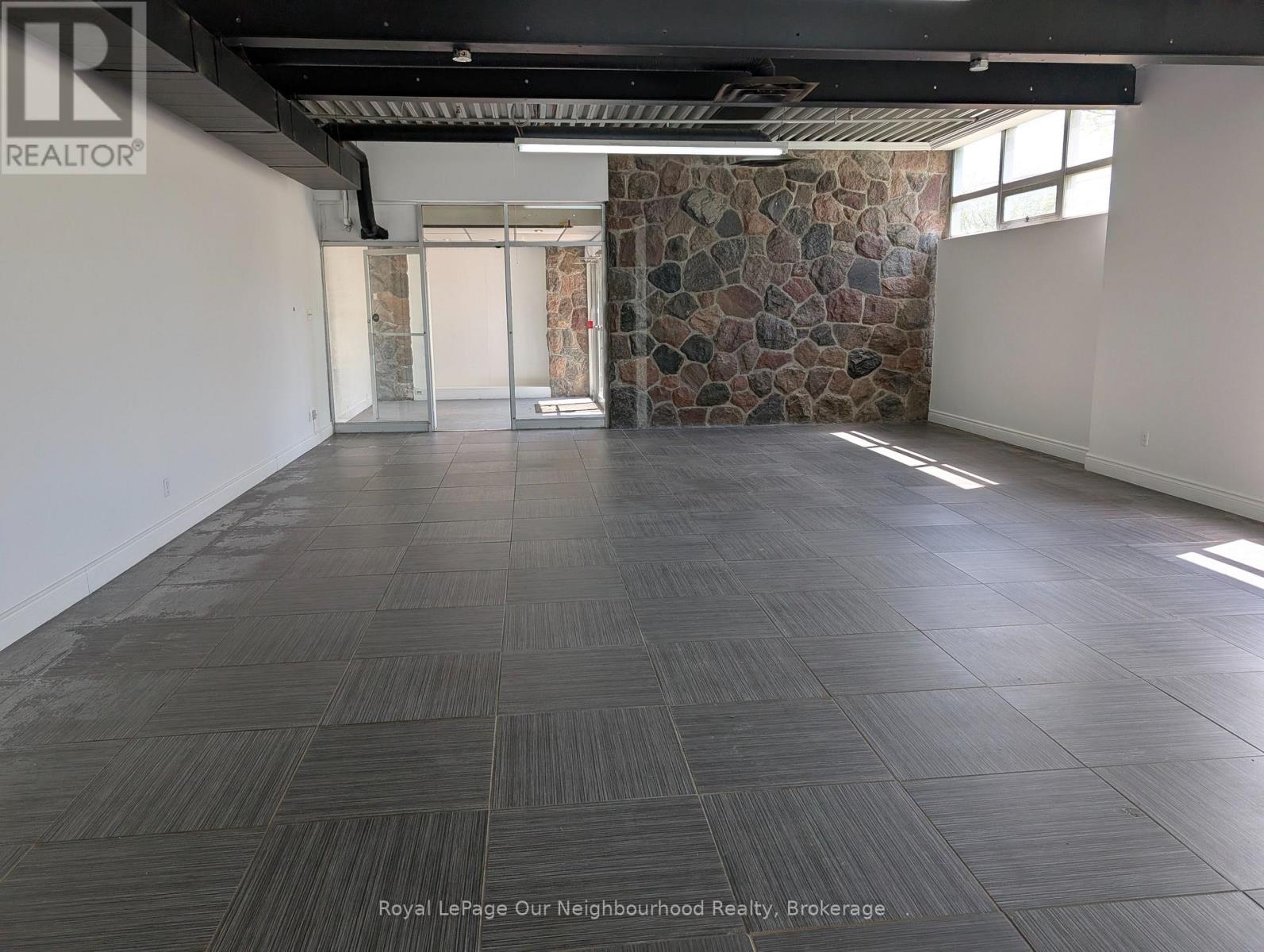 103 - 100 Sunrise Avenue, Toronto, Ontario  M4A 1B3 - Photo 2 - C13108840