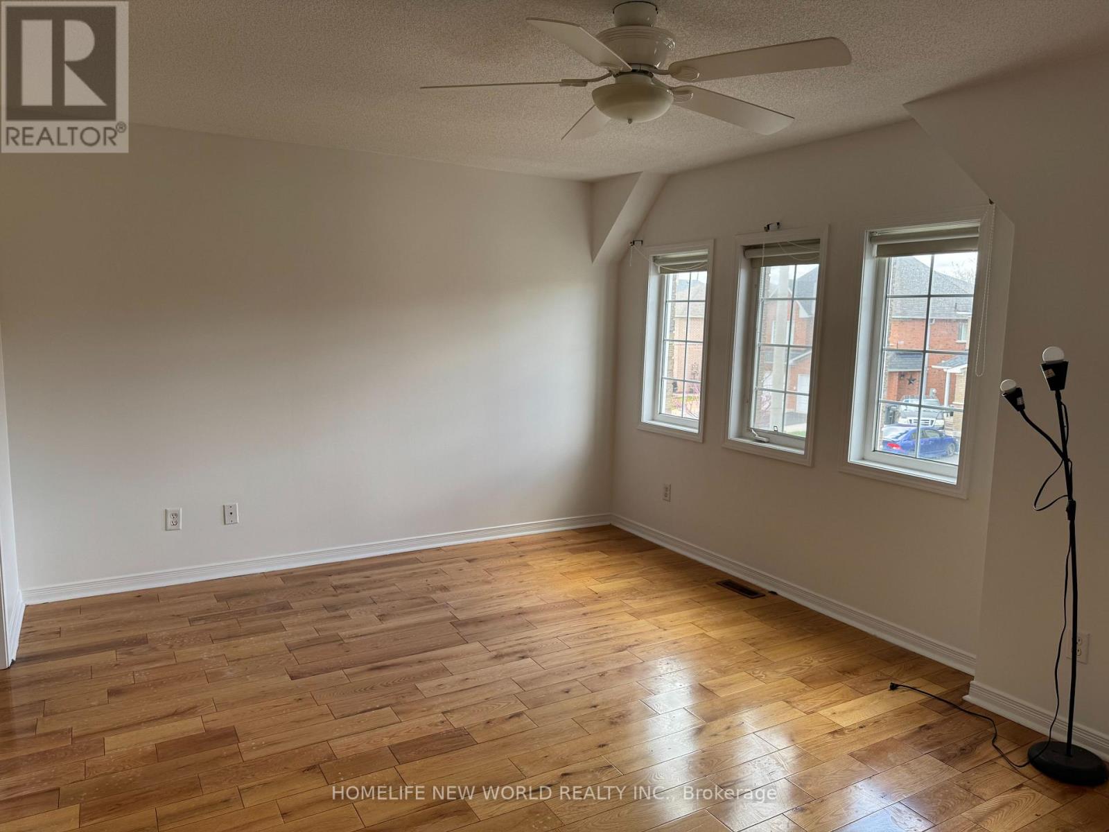 103 Cadillac Crescent, Brampton, Ontario  L7A 3B5 - Photo 16 - W12907612