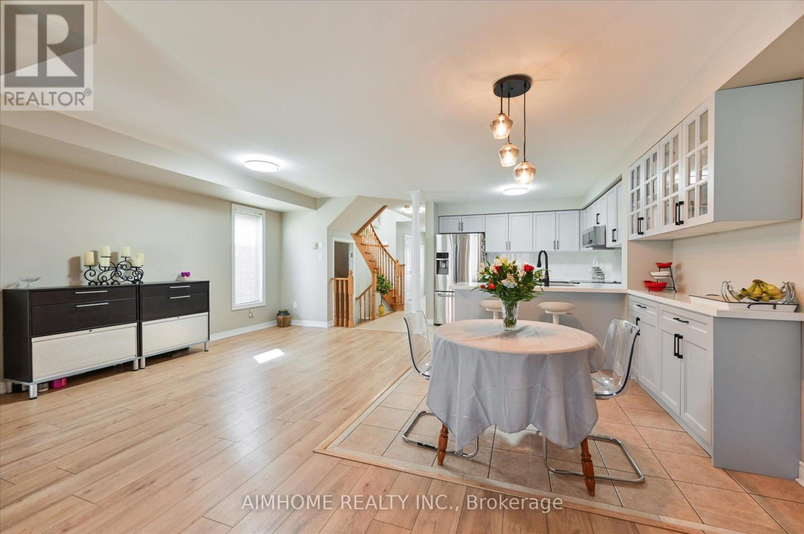 12 Boxhill Road, Markham, Ontario  L3S 4R1 - Photo 9 - N13108852