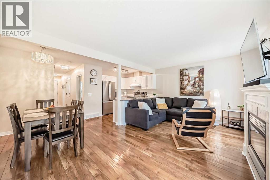 103 Everstone Place SW, Calgary, Alberta  T2Y 4H7 - Photo 18 - A2308086