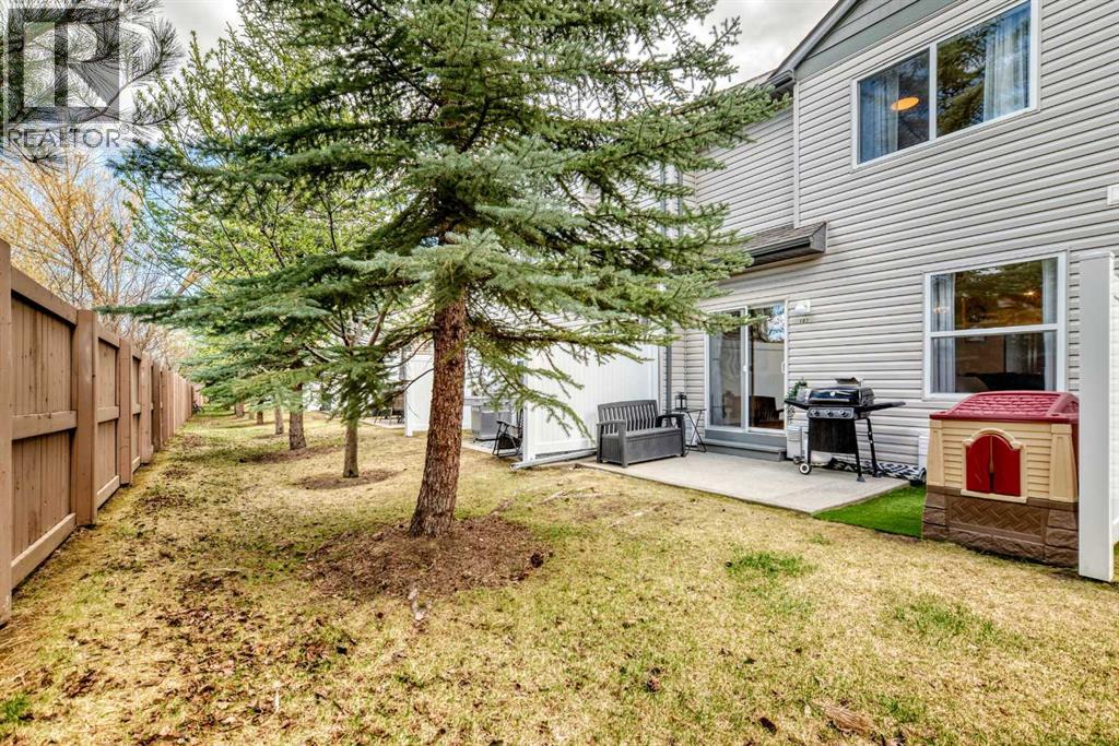 103 Everstone Place SW, Calgary, Alberta  T2Y 4H7 - Photo 13 - A2308086