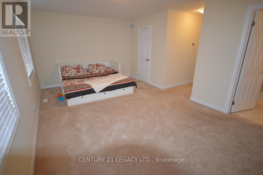 Unit 2 - 420 Linden Drive, Cambridge, Ontario  N3H 0C4 - Photo 13 - X13108848