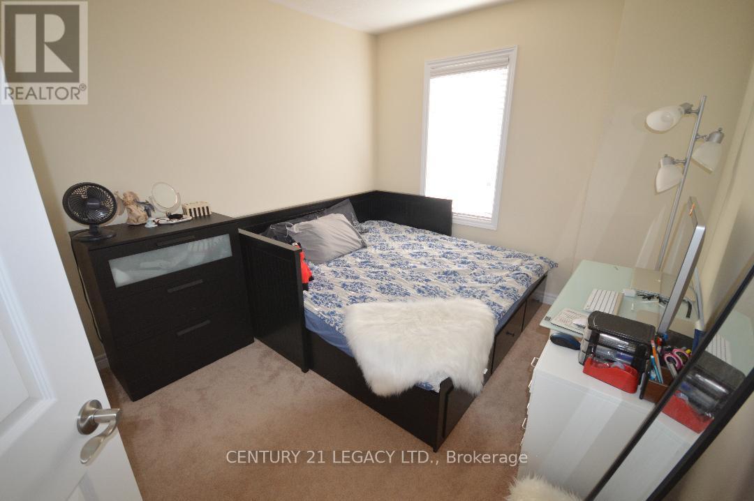 Unit 2 - 420 Linden Drive, Cambridge, Ontario  N3H 0C4 - Photo 18 - X13108848