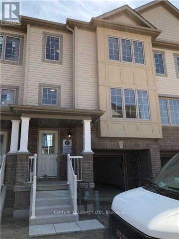 Unit 2 - 420 Linden Drive, Cambridge, Ontario  N3H 0C4 - Photo 2 - X13108848