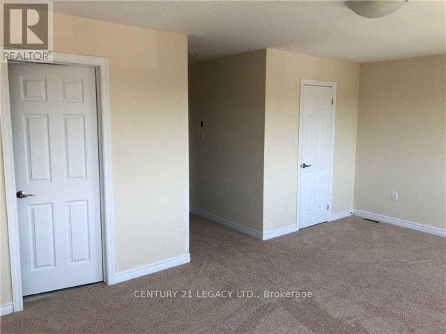 Unit 2 - 420 Linden Drive, Cambridge, Ontario  N3H 0C4 - Photo 4 - X13108848
