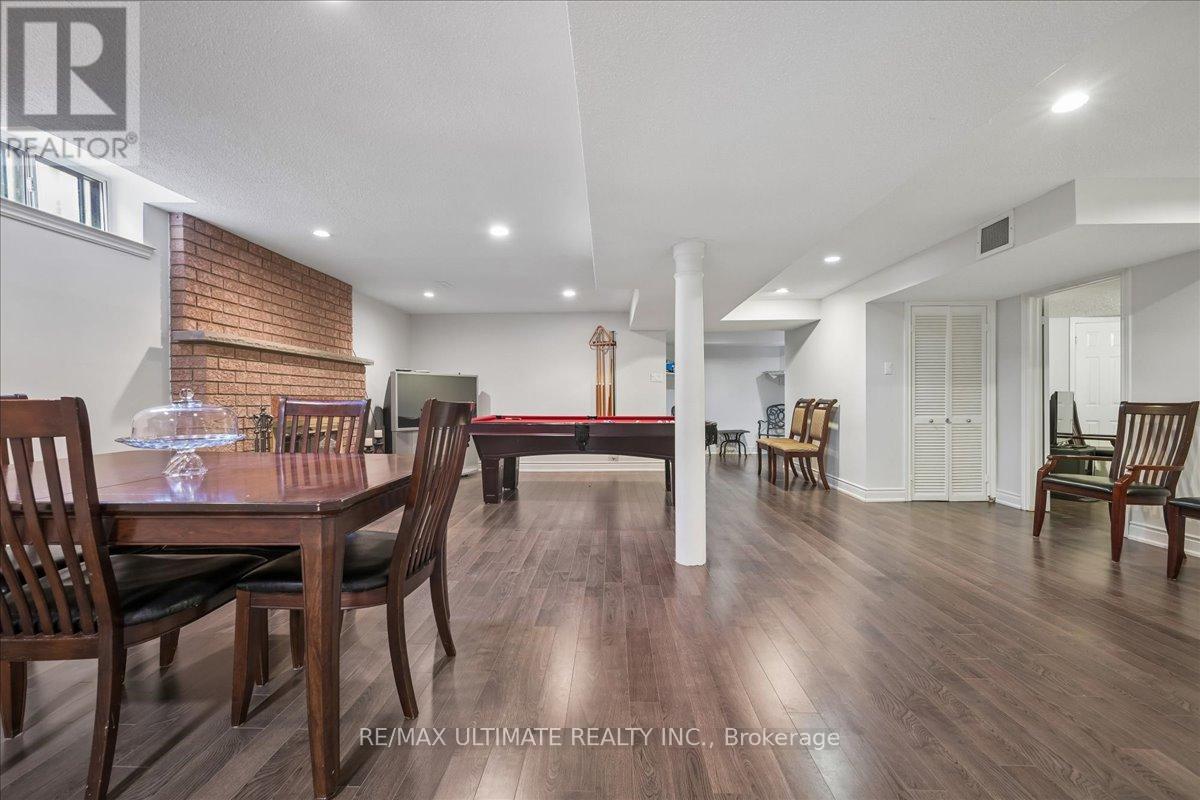 4 Bates Court, Brampton, Ontario  L6X 3E9 - Photo 33 - W13091564