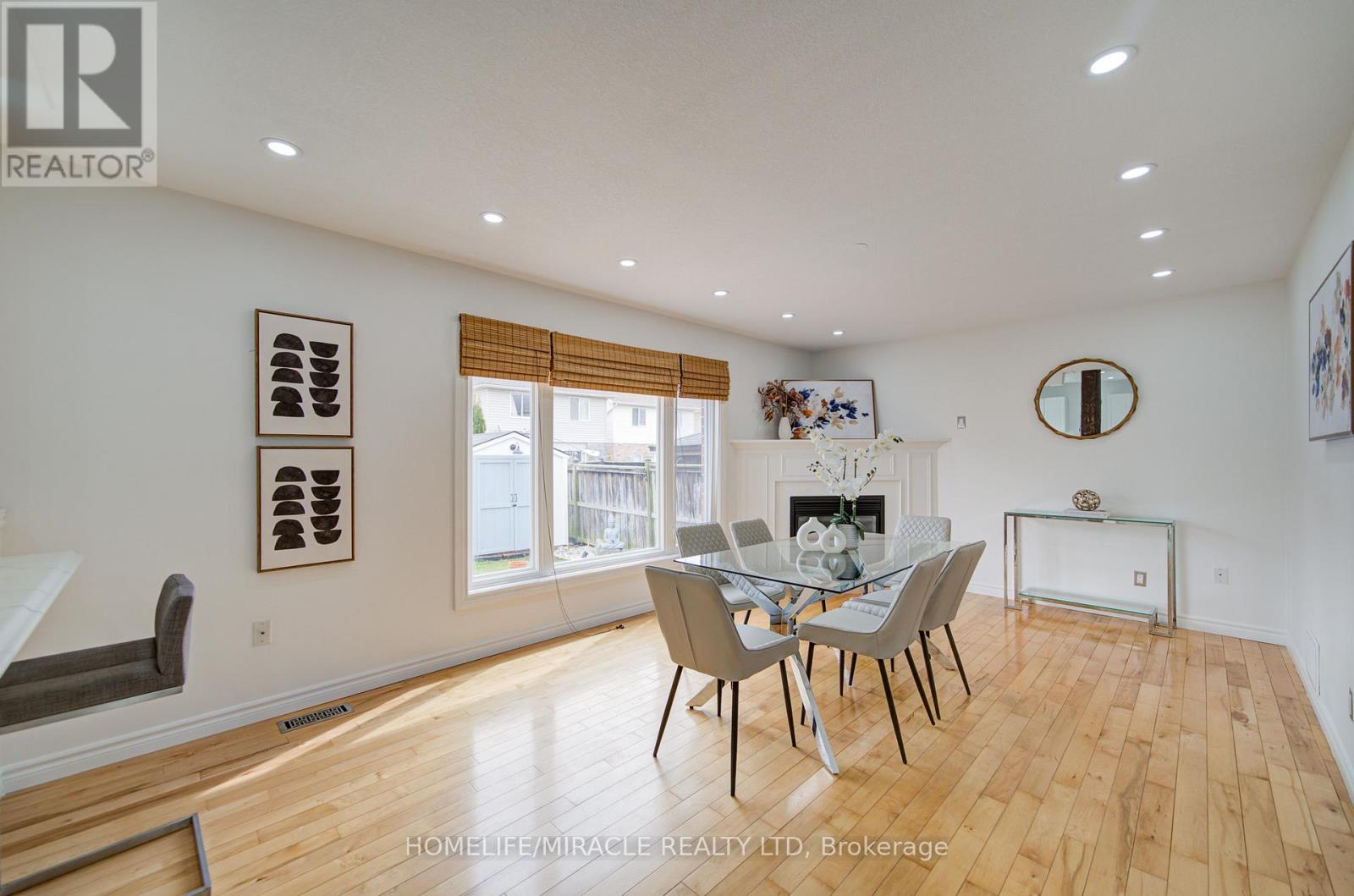 55 Mcfarlane Drive, Cambridge, Ontario  N3C 4L7 - Photo 8 - X13060334
