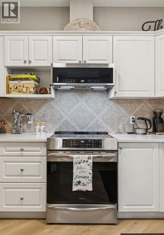 ., 2205 Lake Fraser Green SE, Calgary, Alberta  T2J 7H8 - Photo 14 - A2309479