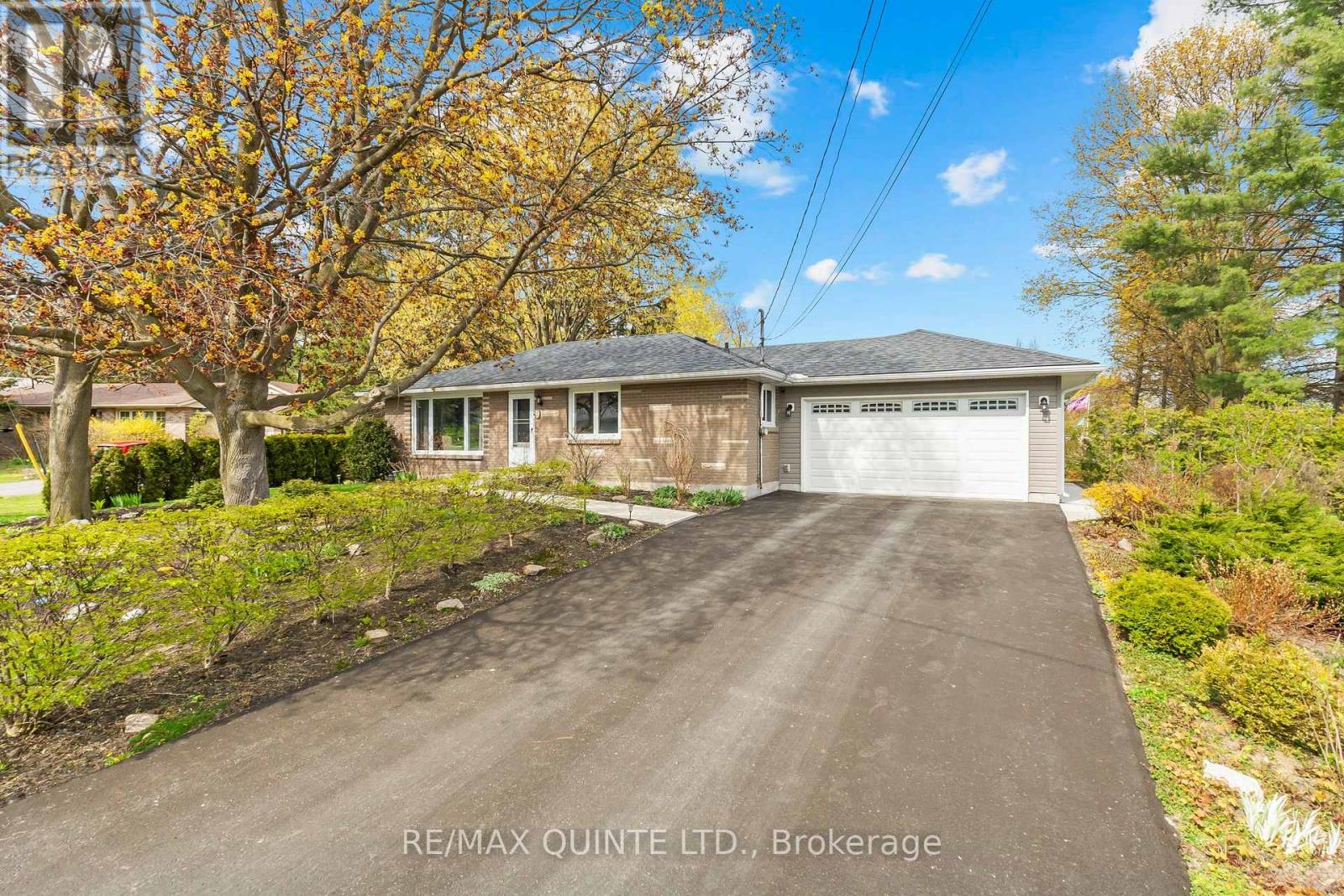 9 Cheer Drive, Brighton, Ontario  K0K 1H0 - Photo 3 - X12975792