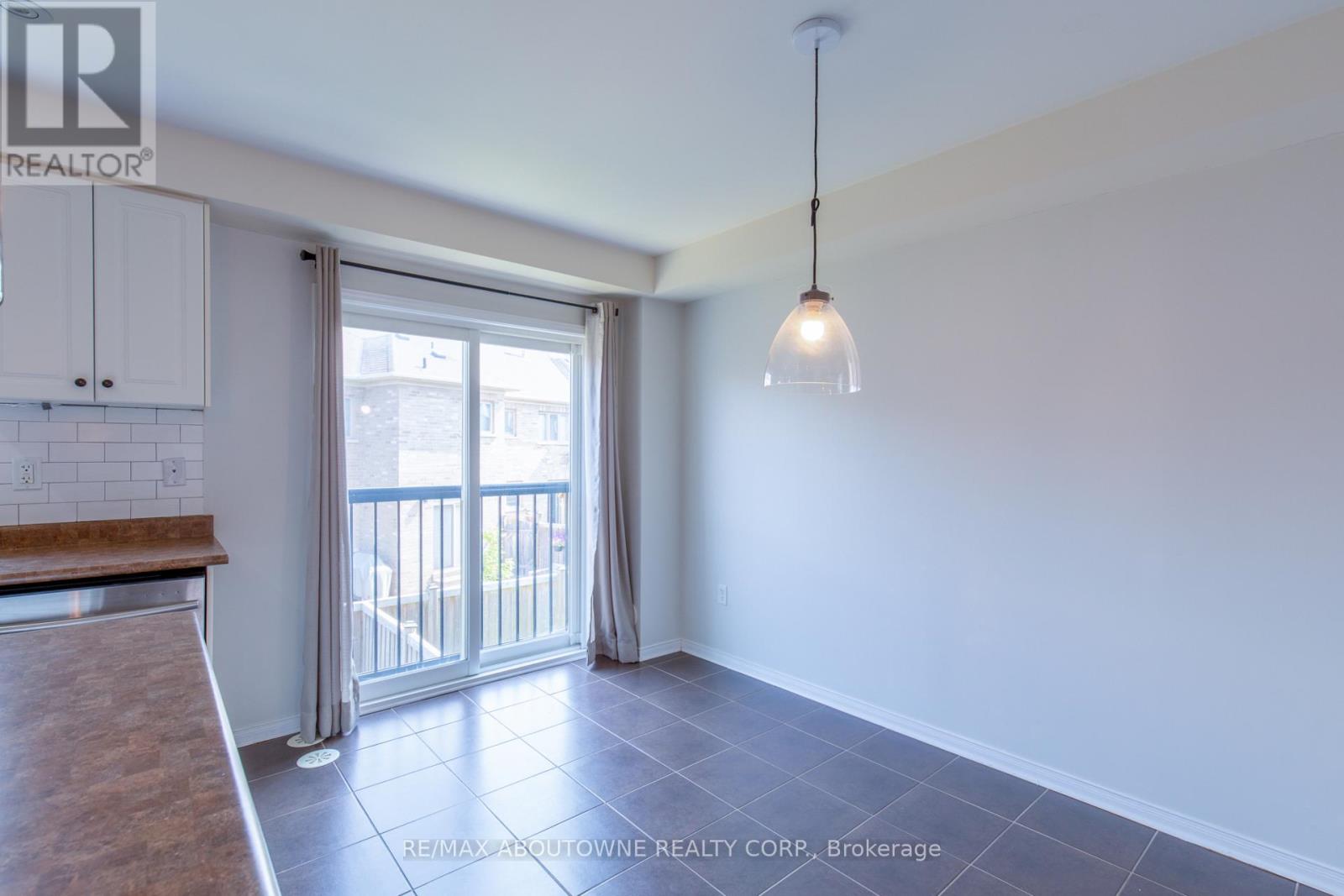 75 - 2178 Fiddlers Way, Oakville, Ontario  L6M 0L5 - Photo 10 - W13108866