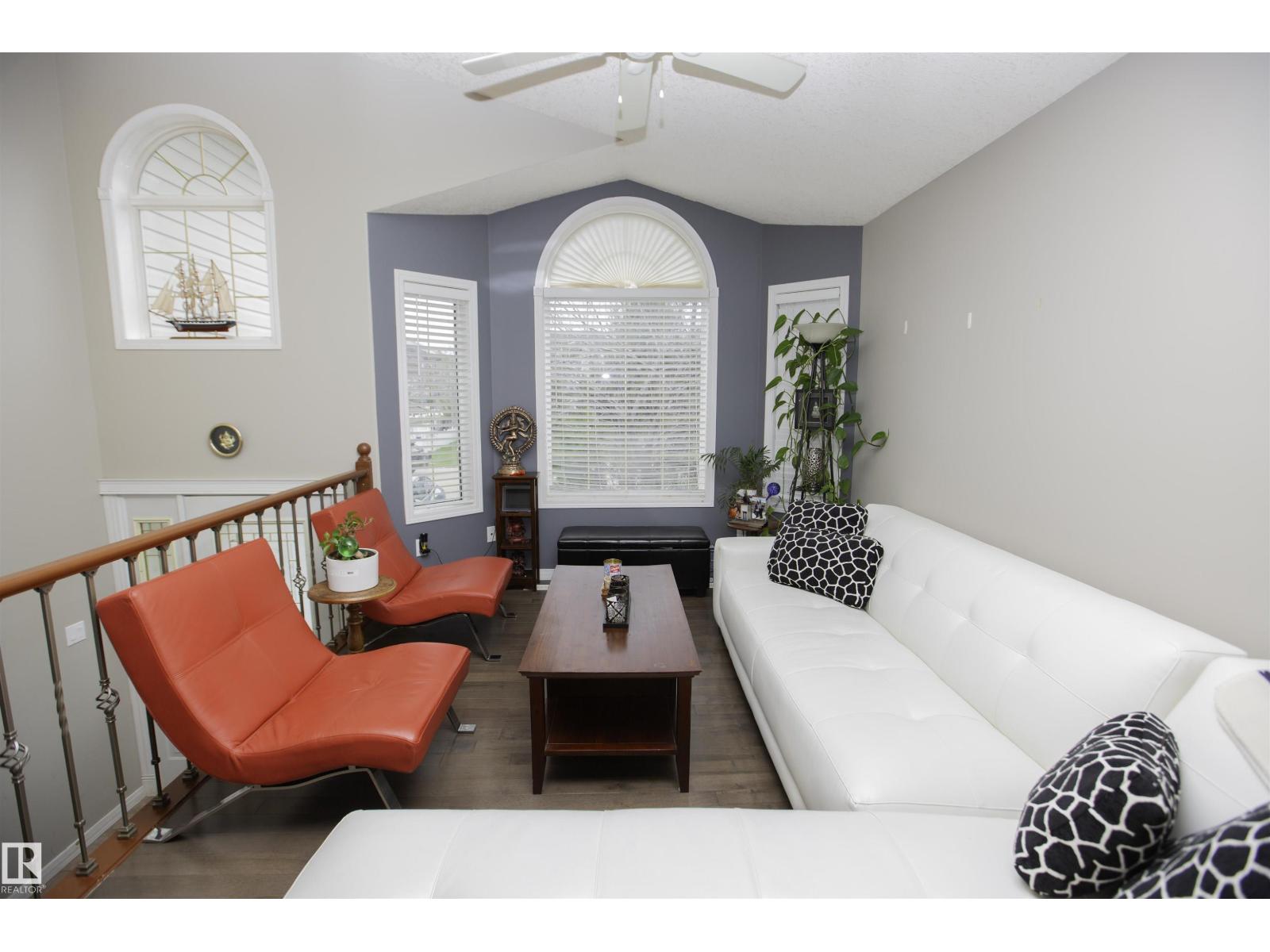 2817 40a Av Nw, Edmonton, Alberta  T6T 1L7 - Photo 3 - E4486938