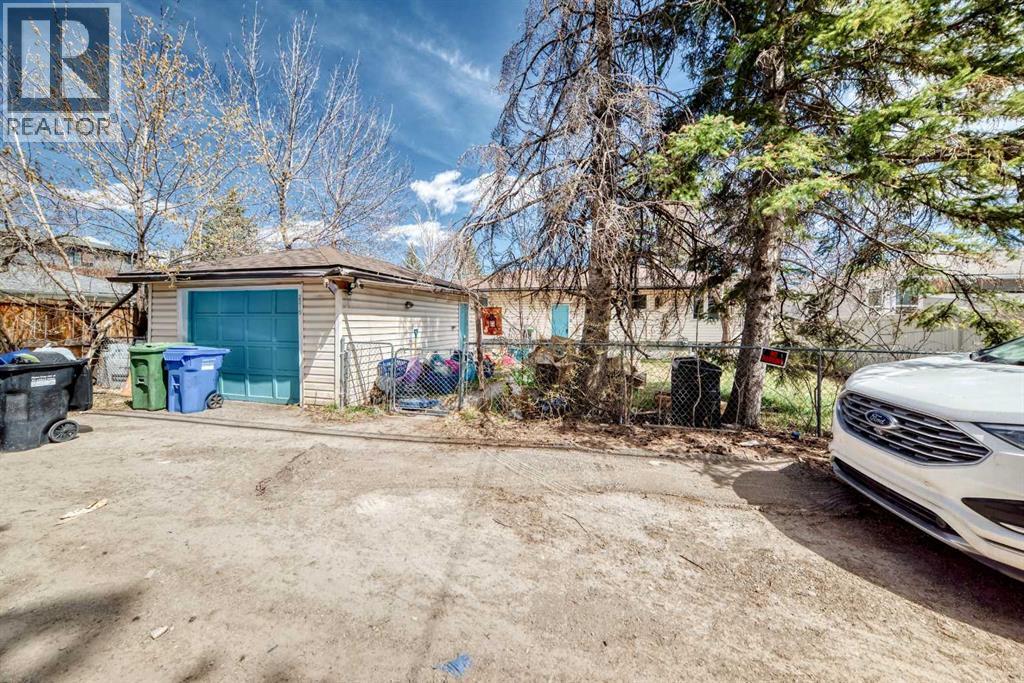 2215 37 Street SW, Calgary, Alberta  T3A 3A5 - Photo 47 - A2308381