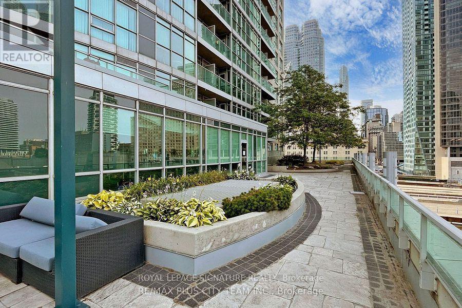 1701 - 18 Yonge Street, Toronto, Ontario  M5E 1Z8 - Photo 29 - C13098106