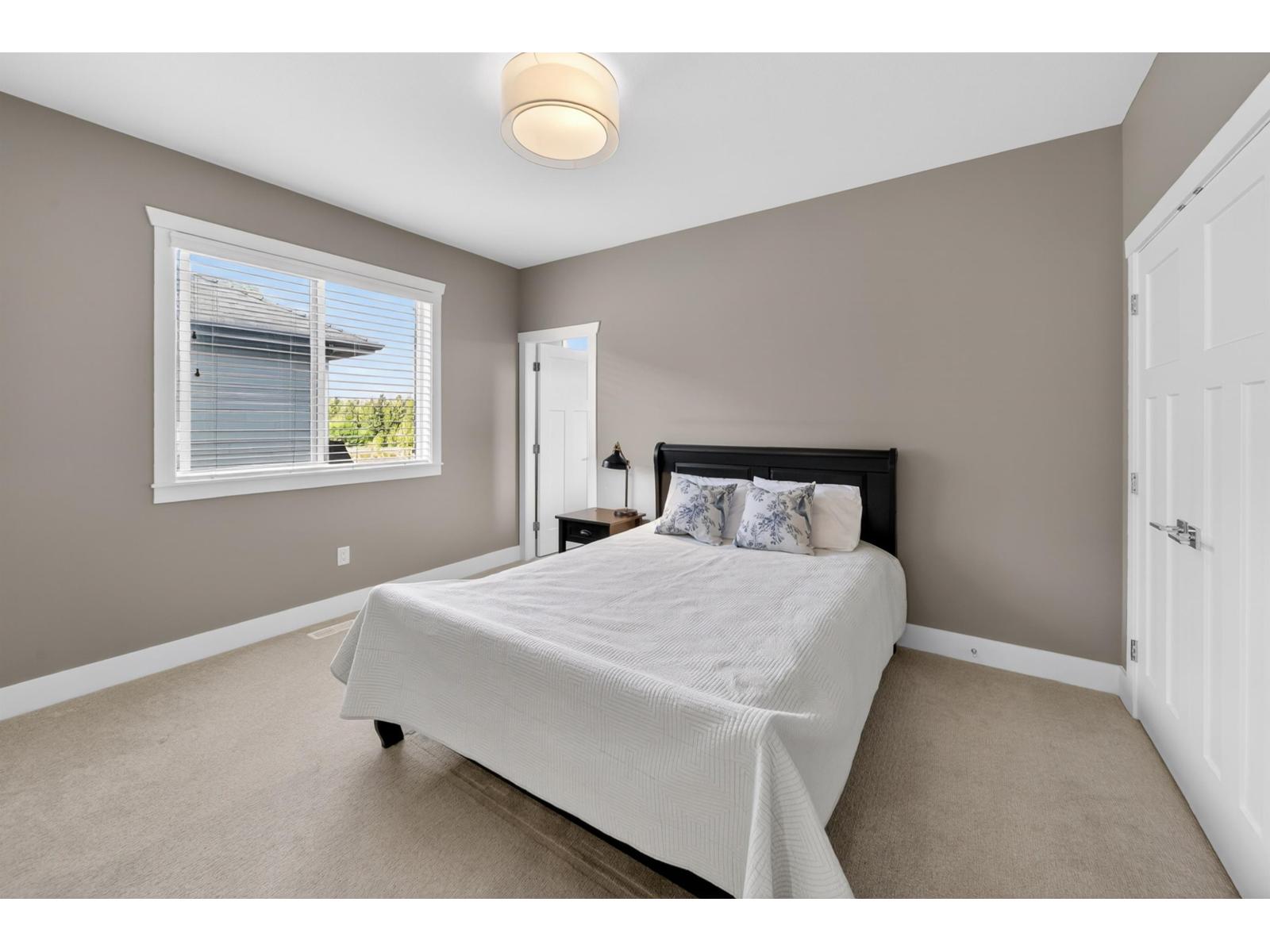 13 24455 61 Avenue, Langley, British Columbia V2Y 0R4 - Photo 31 - R3121199