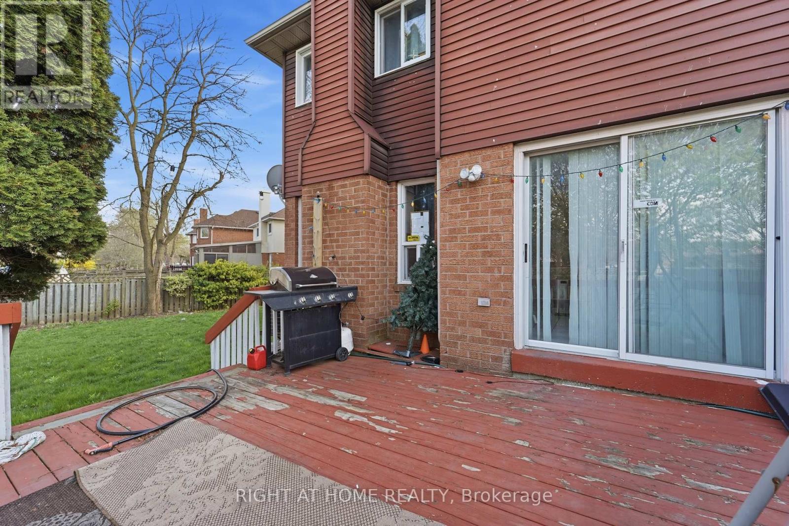 141 Sandown Avenue E, Toronto, Ontario  M1N 3W6 - Photo 37 - E13108878