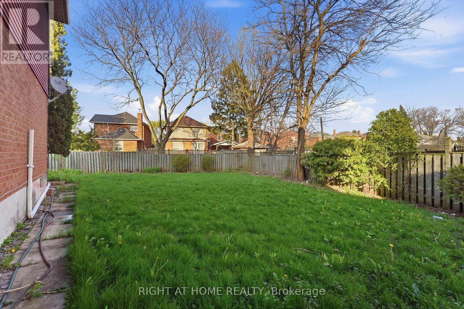 141 Sandown Avenue E, Toronto, Ontario  M1N 3W6 - Photo 40 - E13108878