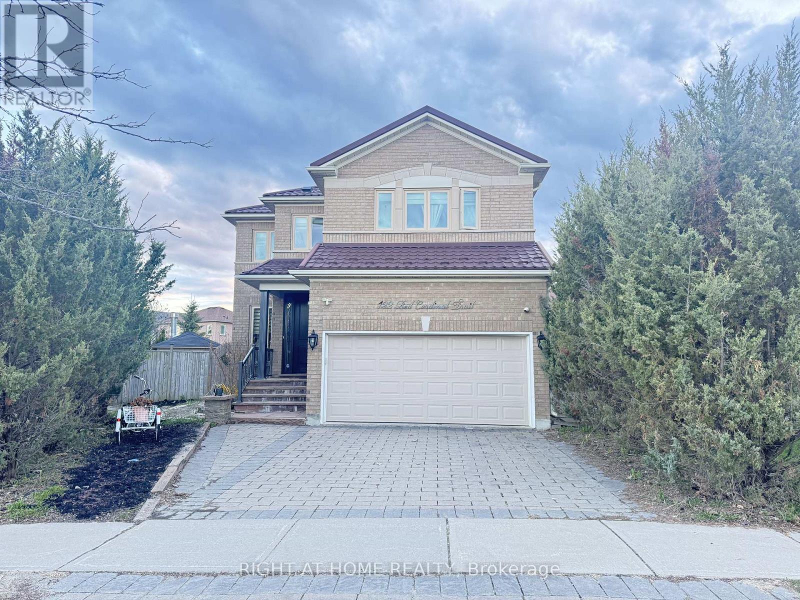 122 RED CARDINAL TRAIL, Richmond Hill, Ontario