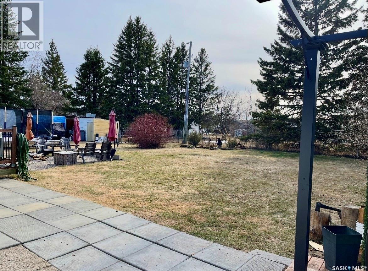 404 5th Street N, Nipawin, Saskatchewan S0E 1E0 - Photo 36 - SK034645