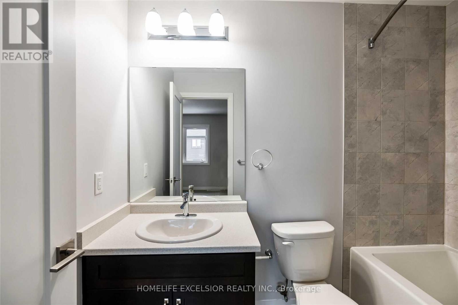 115 Columbus Gate, Hamilton, Ontario L8J 0L3 - Photo 13 - X13108890