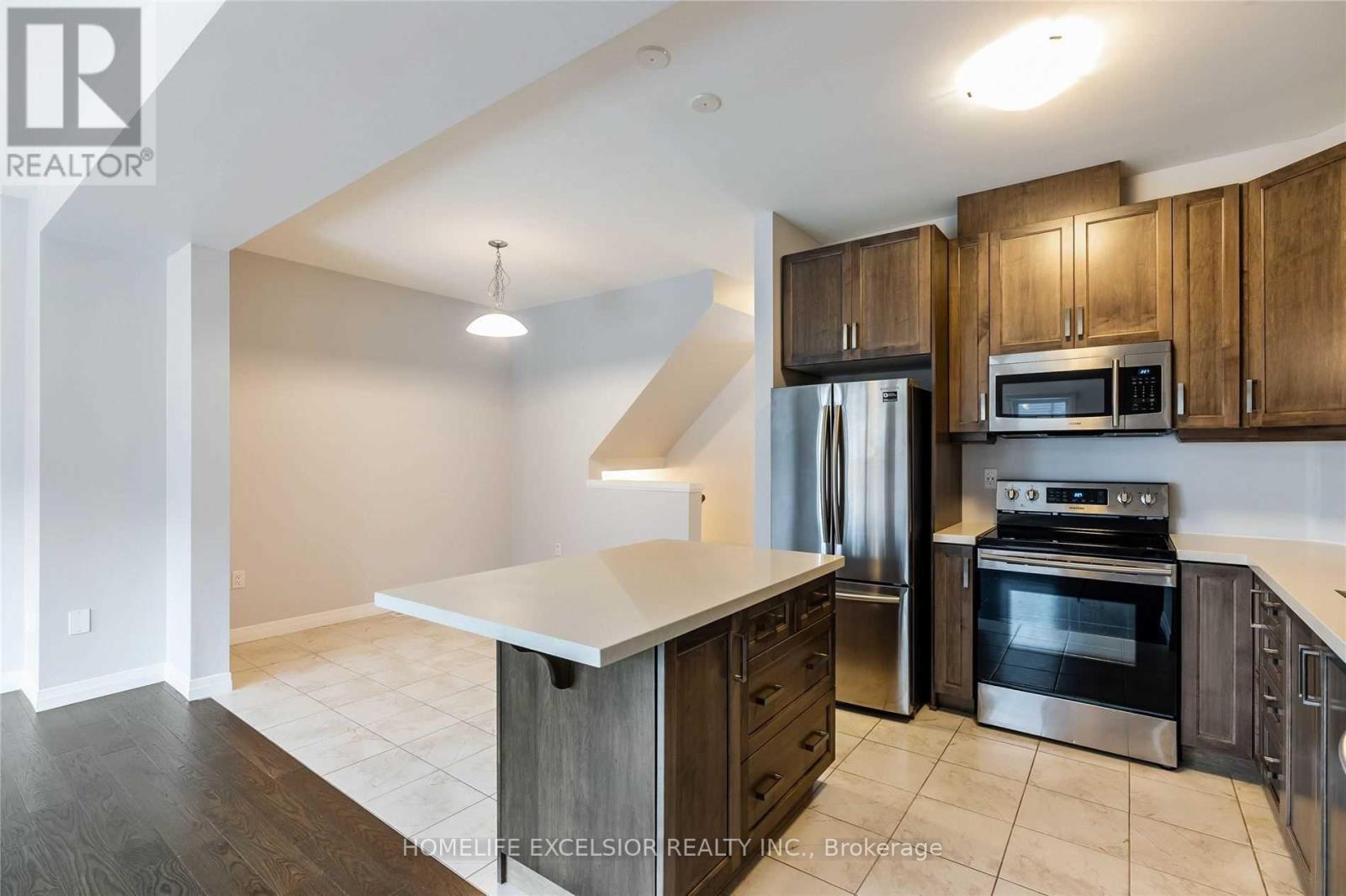 115 Columbus Gate, Hamilton, Ontario L8J 0L3 - Photo 6 - X13108890