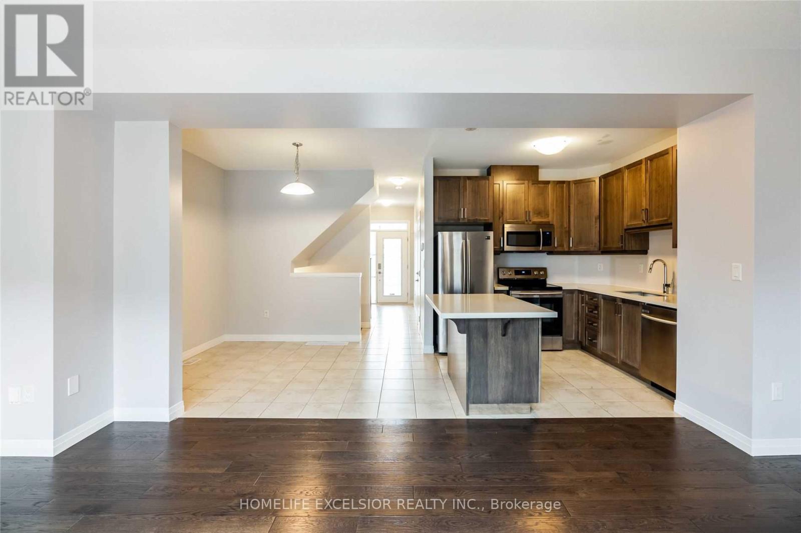 115 Columbus Gate, Hamilton, Ontario L8J 0L3 - Photo 7 - X13108890