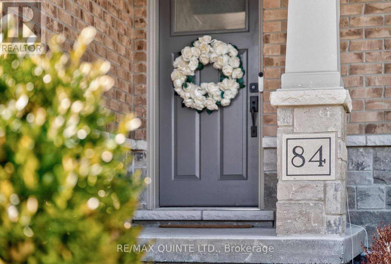 84 Spruce Gardens, Belleville, Ontario  K8N 0B7 - Photo 2 - X13043182