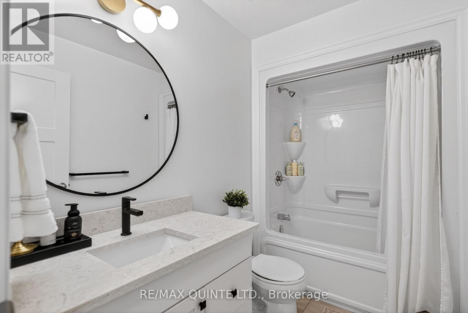 84 Spruce Gardens, Belleville, Ontario  K8N 0B7 - Photo 6 - X13043182
