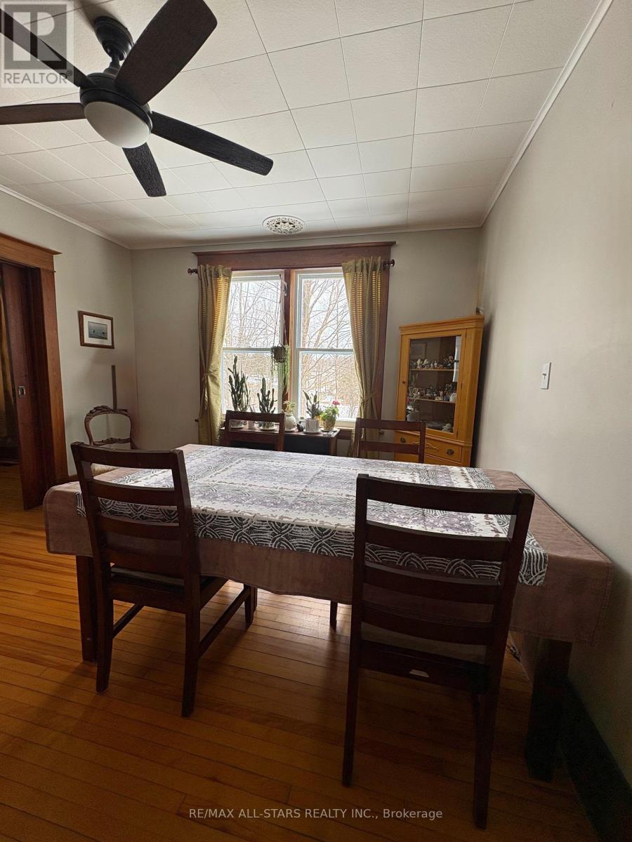 412 Cooper Road, Madoc, Ontario  K0K 2K0 - Photo 11 - X12923622